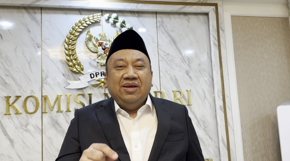 DPR Tegaskan MBG Tak Gunakan Anggaran Pendidikan