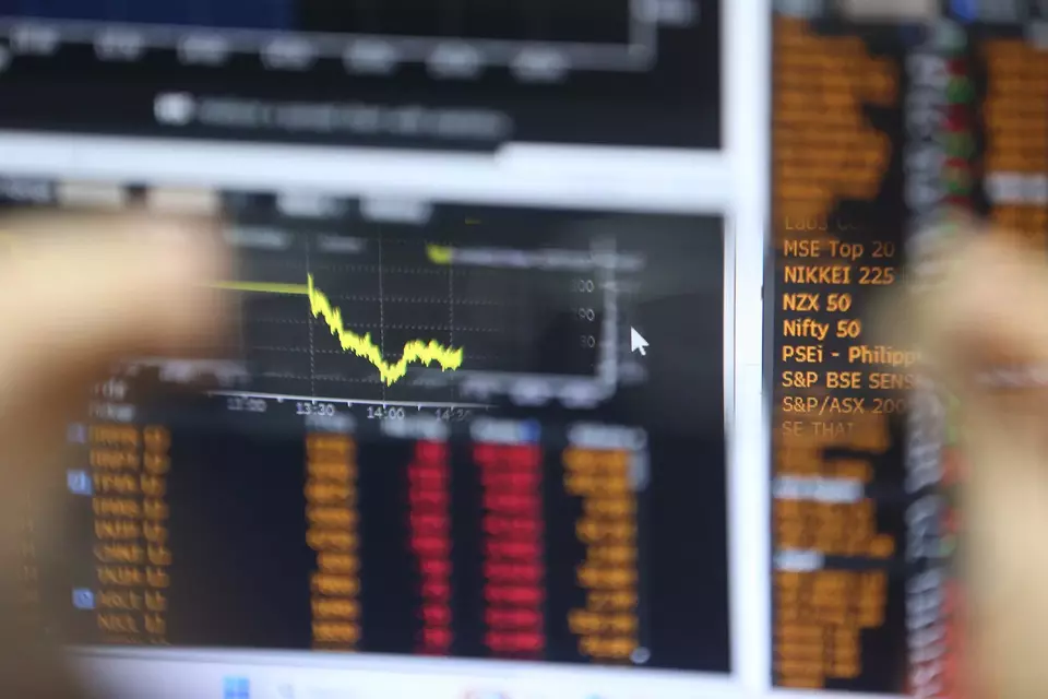 Ekonom CSIS Wanti-wanti Dampak Likuiditas Rp 200 Triliun