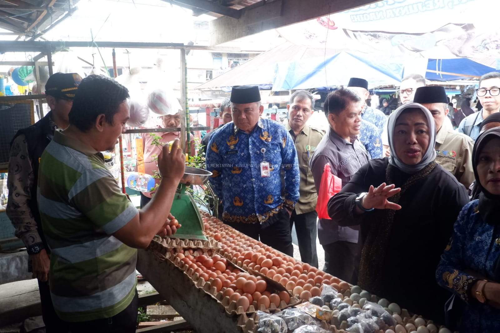 Pemkab Muaro Jambi Sidak Pasar Sengeti, Harga Pangan Stabil