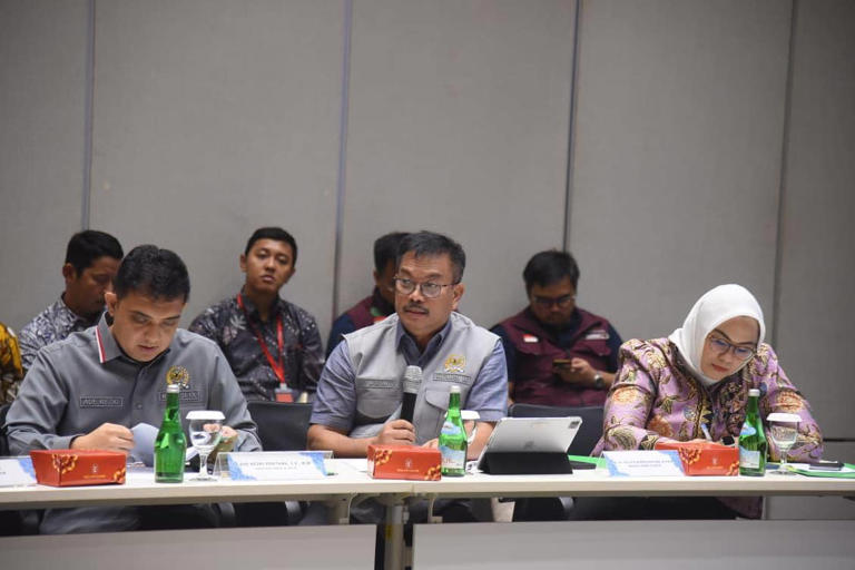 THR Tak Lagi Ditunda, DPR Minta Pembayaran H-14 untuk Lindungi Pekerja