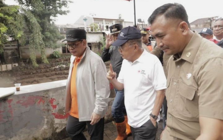 JK: Dampak Banjir Paling Berat Dirasakan Usaha Kecil