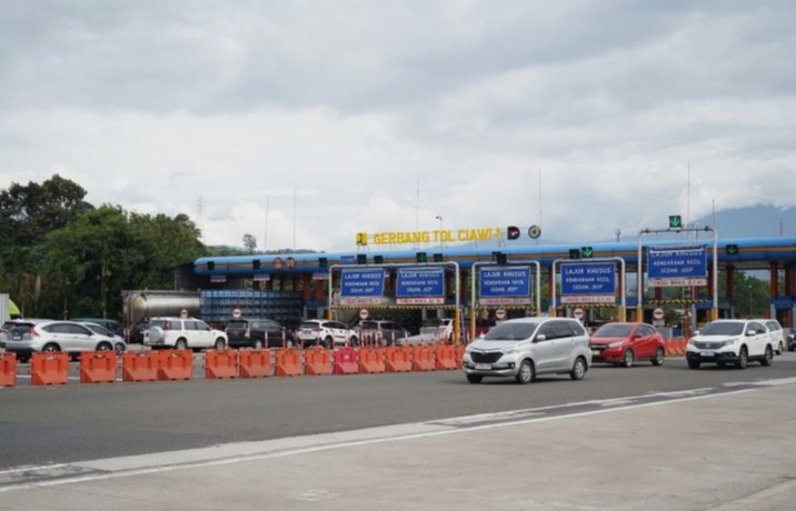 Arus Imlek, 1,6 Juta Kendaraan Keluar-Masuk Jabotabek