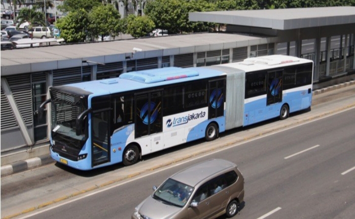 TransJakarta Tarik Sementara Bus Gandeng Usai Insiden Pancoran