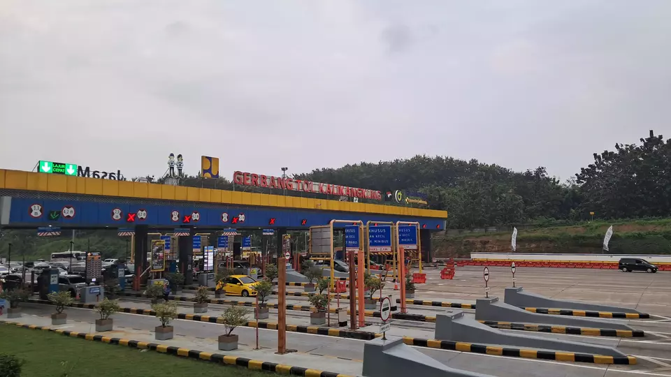 One Way Cipali Diterapkan, Kendaraan ke Jakarta Meningkat