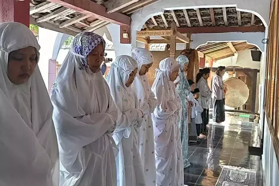 Jemaah Syathariyah Ponorogo Rayakan Idulfitri Lebih Awal