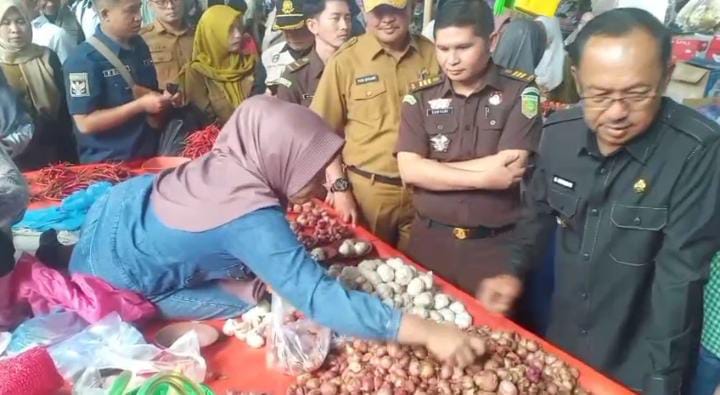 Pemkab Kerinci Pantau Harga Kebutuhan Pokok Jelang Lebaran
