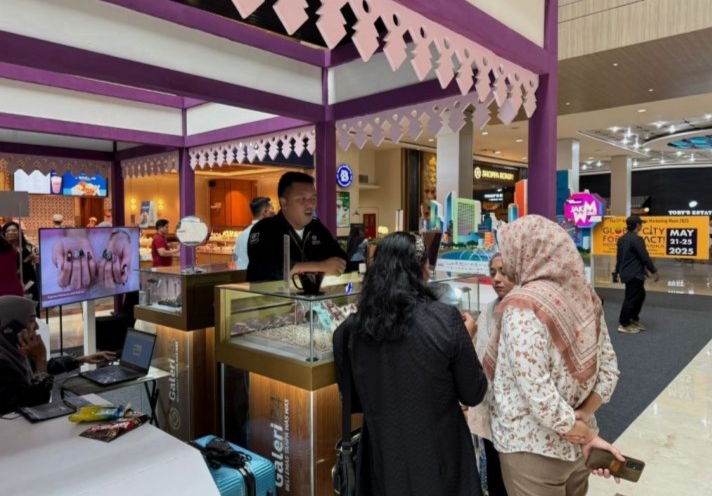 Harga Emas di PT Pegadaian Turun Rp27 Ribu