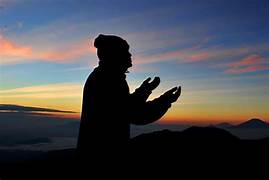 Tak Hafal Doa Qunut, Ini Alternatif Doa Pengganti Qunut dalam Salat Subuh