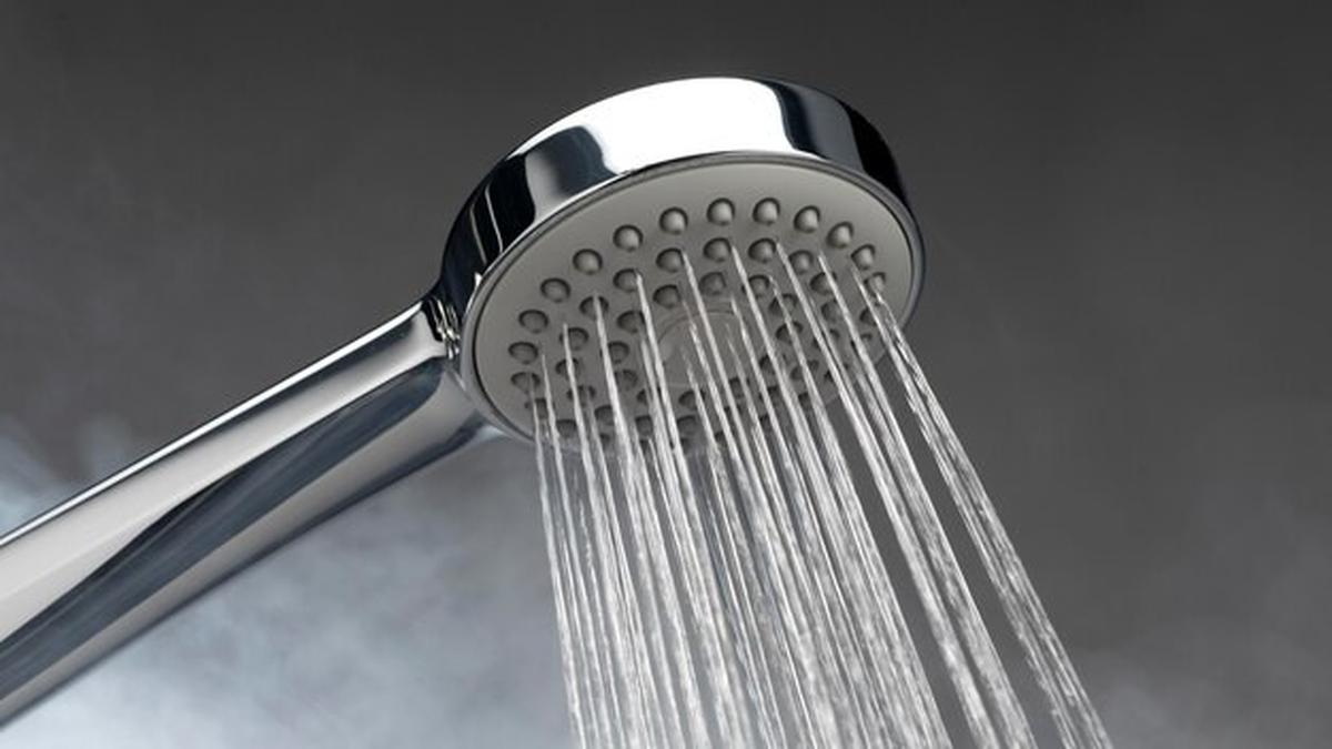 Perlu Wudhu Lagi Setelah Mandi Junub? Ini Penjelasan dan Dalilnya