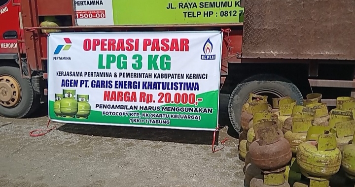 Operasi Pasar LPG 3 Kg di Siulak Diserbu Warga, Dijual Hanya Rp20 Ribu