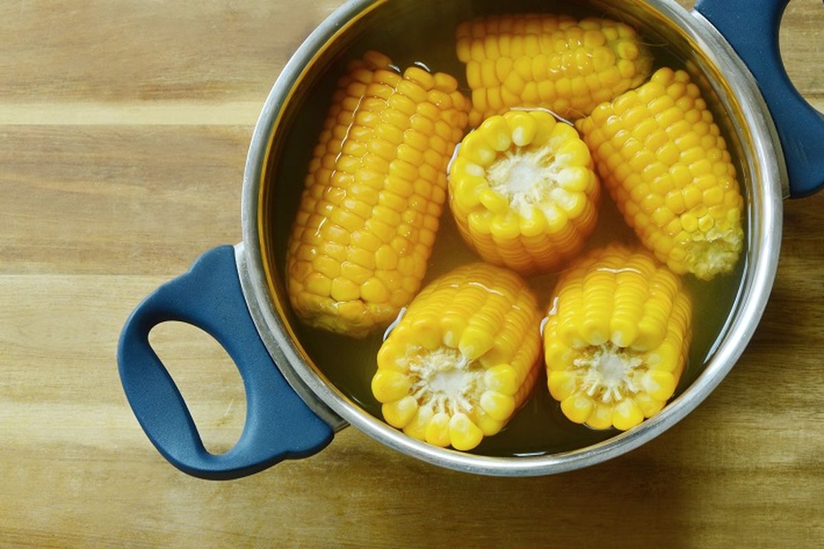 Rahasia Jagung Rebus Lebih Manis dan Lembut, Ternyata Ini Triknya!