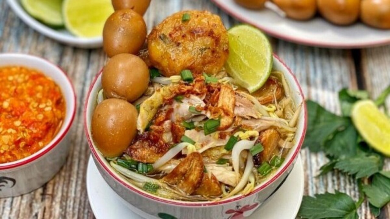 Rahasia Soto Kudus Bertahan di Era Makanan Kekinian