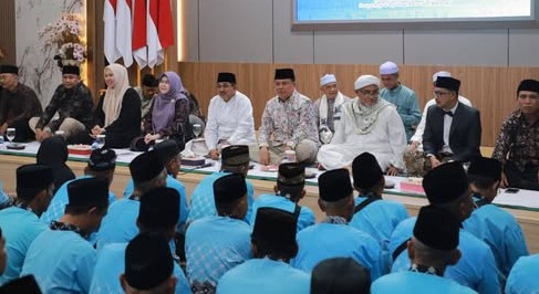 Menuju Baitullah, 376 Jemaah Haji Tanjab Barat Dilepas Penuh Haru