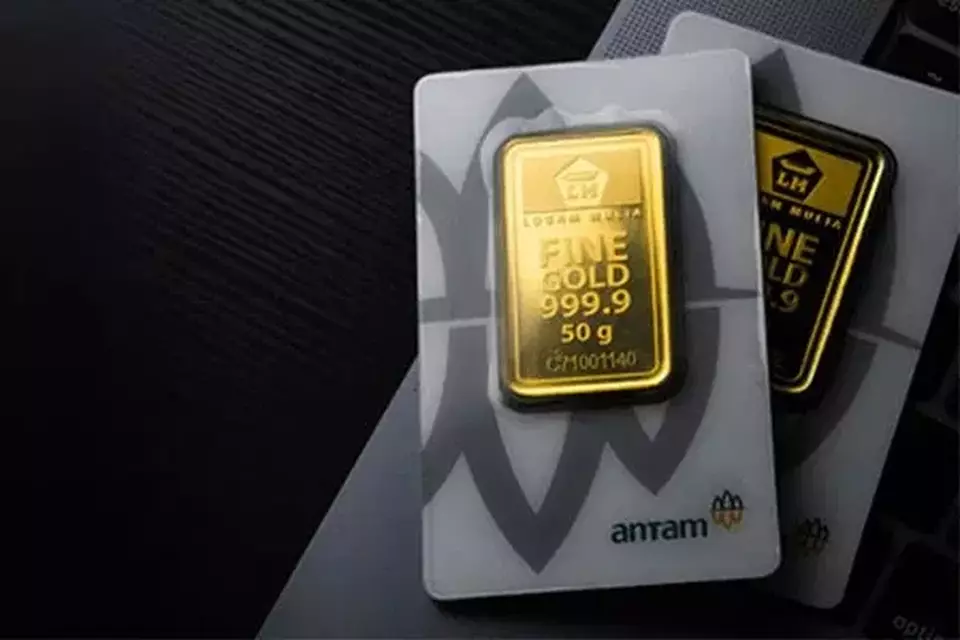 Cek Harga Emas Antam Kamis 4 Juni 2026, Turun Rp15.000 per Gram