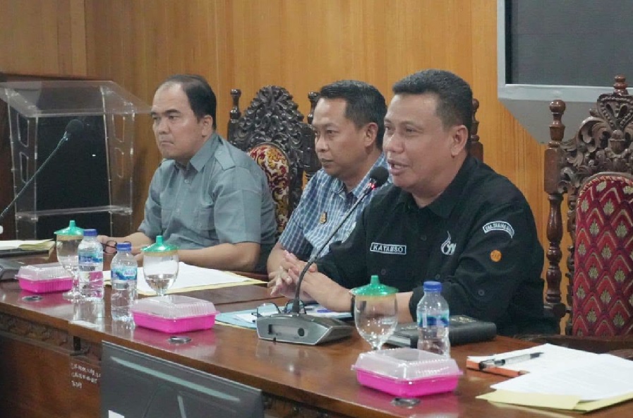 Sengketa Lahan Belum Tuntas, Pemkab Tanjab Barat Pertemukan Kelompok Tani dan PT WKS