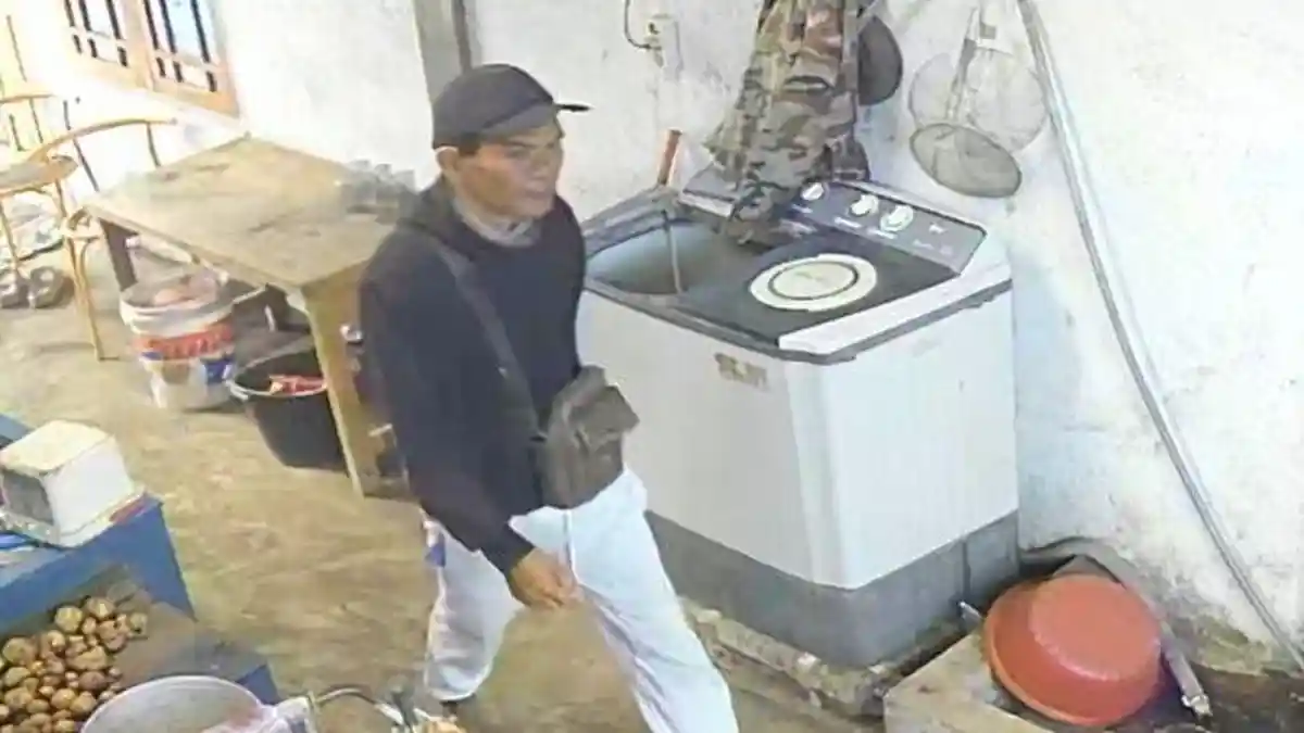 Motor Warga Gunung Tujuh Digondol Maling, Aksi Pelaku Terekam CCTV