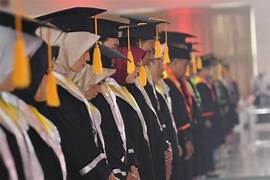 Rahasia di Balik Toga Wisuda yang Jarang Diketahui Mahasiswa