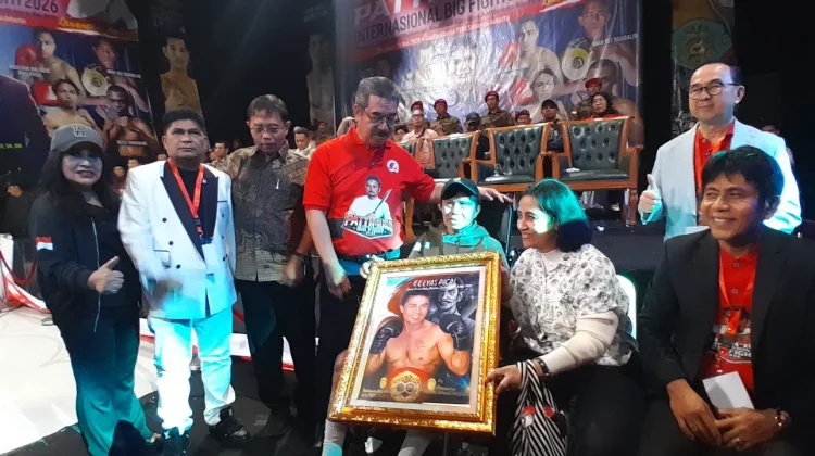 Hendrik Lewerissa Menangkan Lelang Lukisan Ellyas Pical Rp50 Juta, Dana Langsung untuk Pengobatan