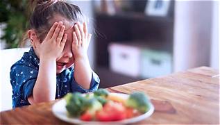 Anak Susah Makan Sayur,Coba 5 Trik Ampuh agar Si Kecil Tak Lagi pilih Makanan