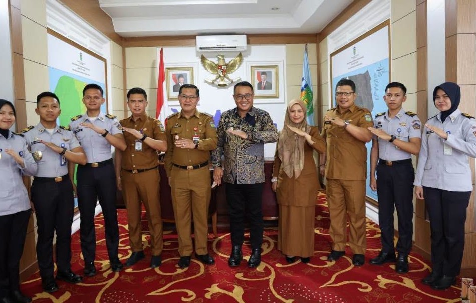 Wali Kota Sungai Penuh Alfin Terima Audiensi Taruna STTD, Enam Calon ASN Siap Mengabdi