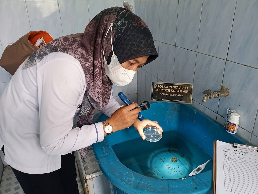 Waspada Penyakit Lingkungan,Puskesmas Kemantan Sisir MAN 2 Kerinci