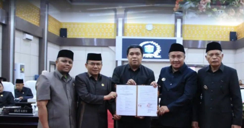 DPRD Sungai Penuh dan Pemkot Teken Kesepakatan Perubahan KUA-PPAS 2026