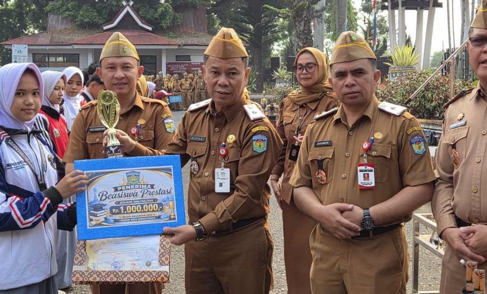 Pemkot Sungai Penuh Apresiasi Siswa Berprestasi,Untuk Terus Tingkatkan Prestasi